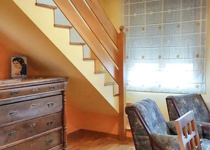 Comfortable In + Terrace 아스토르가